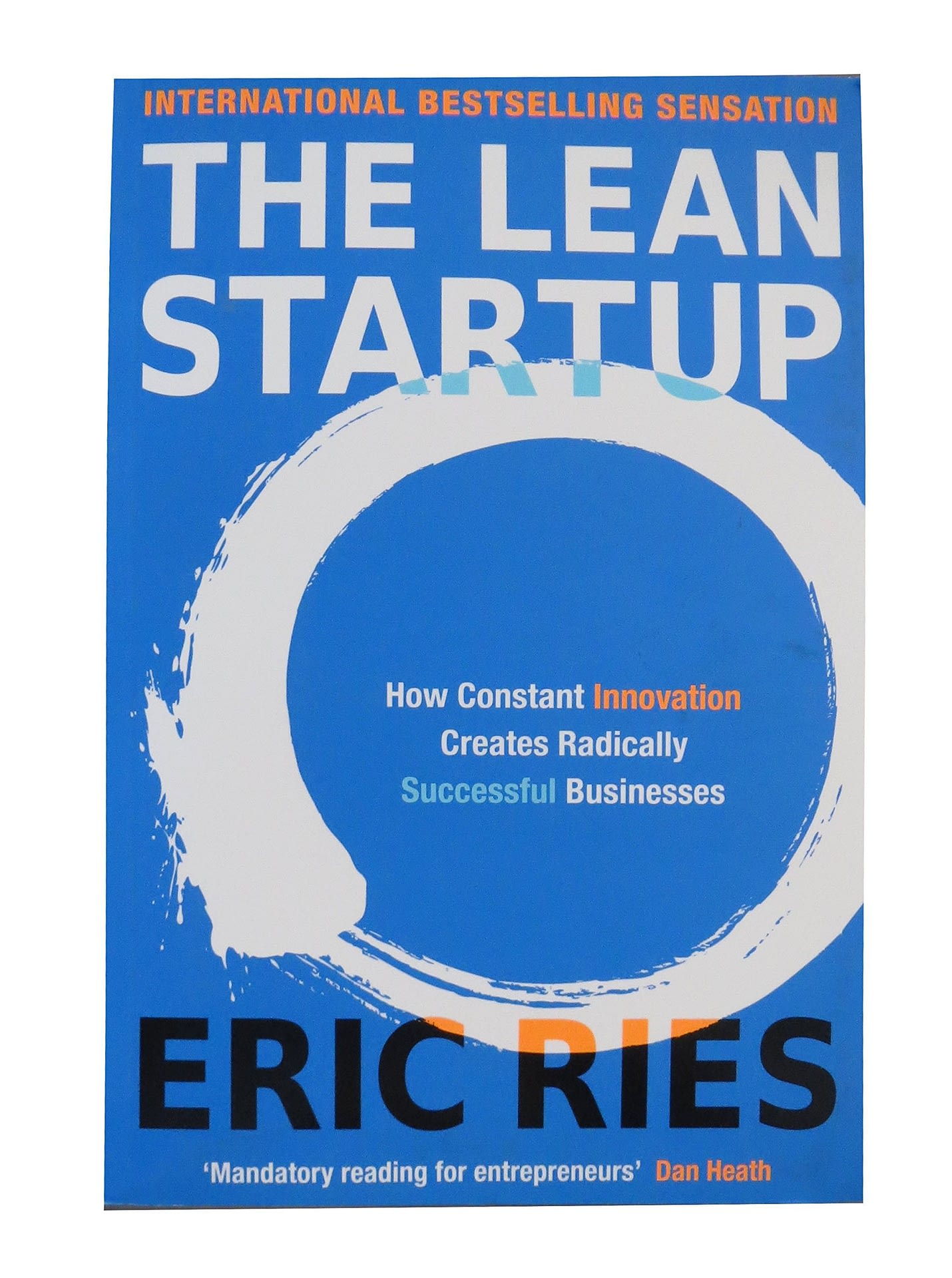The Lean Startup - Bookholics.lk
